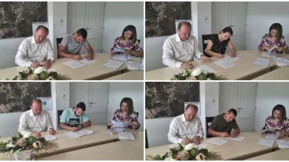 Potpisivanje ugovora s mladim obiteljima u Gare&scaron;nici/Foto: KruGaresnica.info