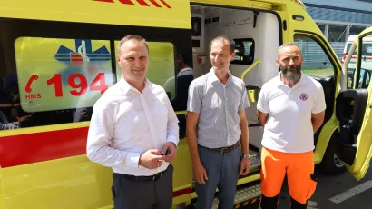 Župan Marko Maru&scaron;ić predao je ključeve novog vozila Hitne pomoći/Foto: BBŽ