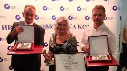 Nagrađeni obrtnici Goran Grgić (lijevo), Gabrijela Marija Patacko i Davor Lepka/Foto: Hrvatska obrtničlka komora