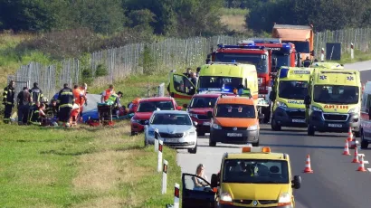 Do&scaron;lo je do slijetanja autobusa poljskih registarskih oznaka pri čemu je vise putnika izgubilo život.<br>Foto: Zeljko Hajdinjak/CROPIX