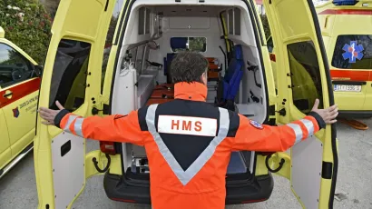 Djedia je nasrnuo na medicinare koji su mu do&scaron;li pomoći/Foto: Josko Supic/Cropix (Iustracija)<br> 