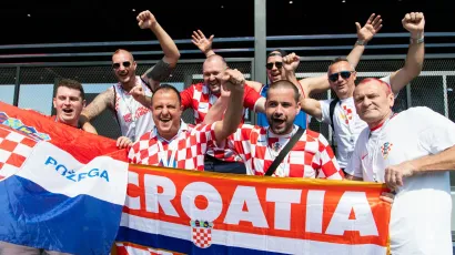 Hrvatski navijači u Kataru/Foto: Tom Dubravec/CROPIX