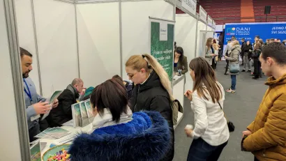 Neki su ispunjavali formulare/ Foto: Deni Marčinković