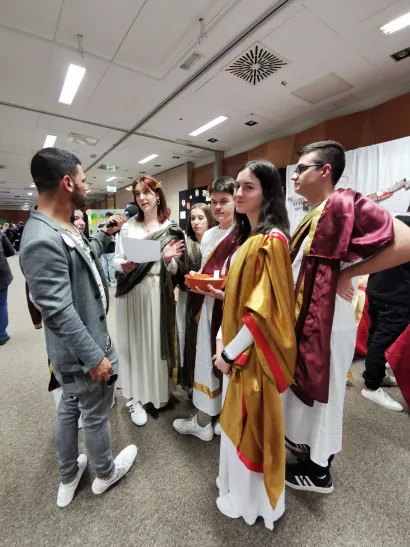 Na &scaron;tandu mladih Daruvarčana vladala je gužva/Foto: Ekonomska i turistička &scaron;kola Daruvar