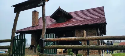 Kuća za odmor Čambar s bazenom ogledni je primjer u kojem bi smjeru i ostali trebali ići/Foto: Martina Čapo