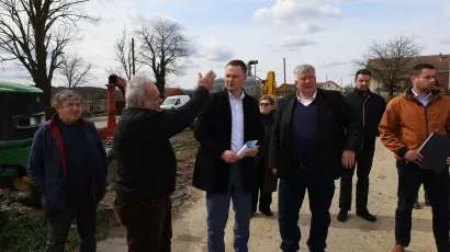 Župan Marko Maru&scaron;ić i načelnik Mato Tonković obi&scaron;li su stanovnike Bereka/ Foto: BBŽ