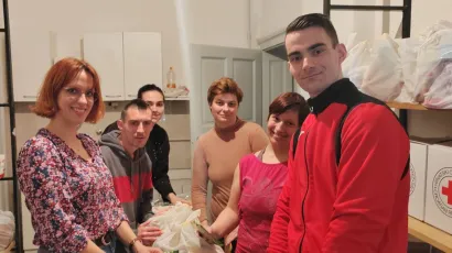 Ekipa iz Inkuzije i njihova zastupnica Gorana (lijevo)/Foto: Martina Čapo