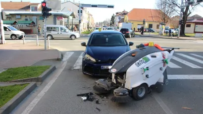 Nesreća se dogodila na jednom od najprometnijih križanja u Bjelovaru/Foto: PU bjelovarsko-bilogorska