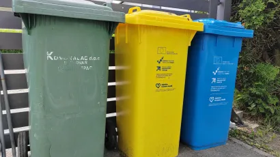 Nemojte zaboraviti kante na ulicu iznijeti na vrijeme/Foto: Martina Čapo