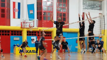 Daruvarčani dočekuju snažnu ekipu Čazme/ Foto: OK Daruvar