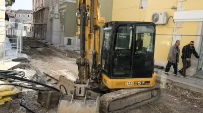 Pijani se vozač zaletio u gusjenicu radnog stroja/Foto: Vladimir Dugandzic/CROPIX (Ilustracija)