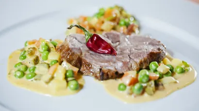 Francuska salata s peto&scaron;unkom iz rasola /Foto: Neja Markičević/CROPIX