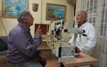 Dr. Vlado Novaković s pacijentom/Foto: Tomislav Kukec/MojPortal.hr