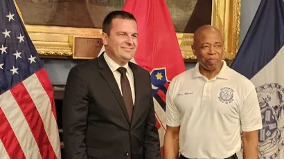 Dario hrebak s gradonačelnikom New Yorka Ericom Adamsom/Foto: Grad Bjelovar