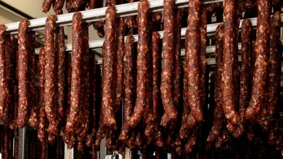 Kobasice na su&scaron;enju/Foto: Goran &Scaron;ebelić/CROPIX (ilustracija)