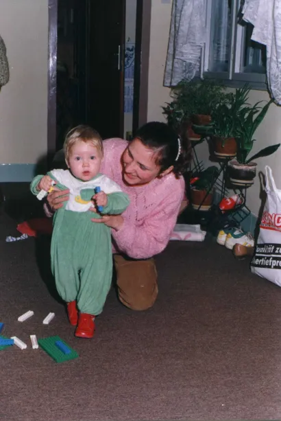 Dr. Marija kao mlada majka/Foto: Privatni album