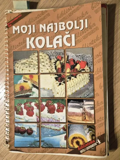 Knjiga u kojoj je prvi put objavljen recept za Ledeni vjetar/Foto: Privatni album