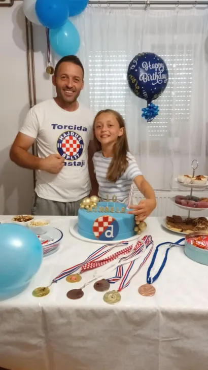 Tata navija za Hajduk, a Mihaela za Dinamo/Foto: Privatni album 