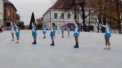 Na ledu su zablistale i mažoretkinje/Foto: Slavica Trgovac Martan