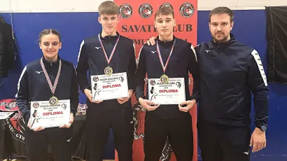 Mladi borci sa zasluženim medaljama/Foto: Savate klub Šan Garešnica