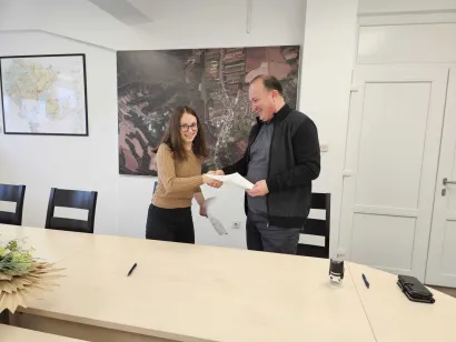 Mlada liječnica u Gare&scaron;nicu dovela je i supruga/Foto: Grad Gare&scaron;nica