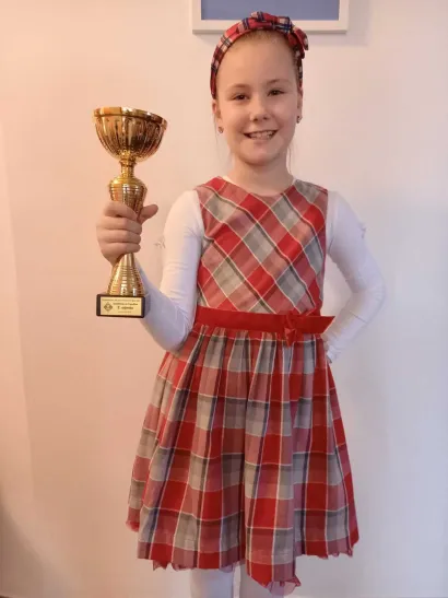 Lana je jednim o svojih brojnih pehara/Foto: Privatni album