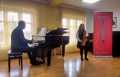 Ptofesor Tomislav Milić i Tania Dujanović na natjecanju/Foto: Privatni album