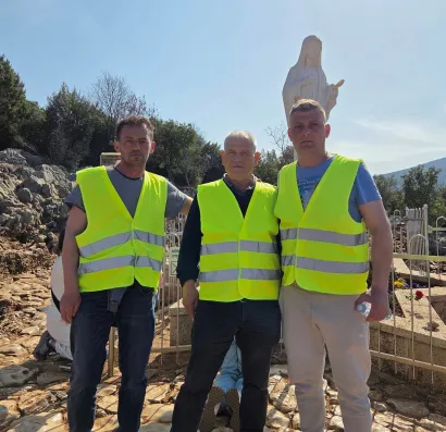 Kod Gospe u Međugorju/Foto: Kristo Matić