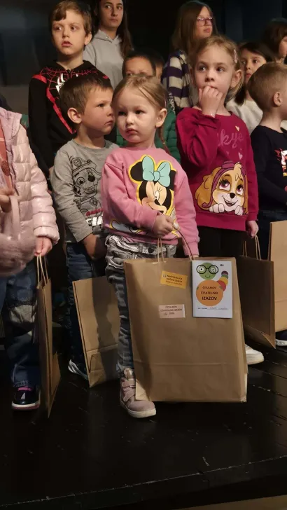 Marta se na&scaron;la u probranom dru&scaron;tvu/Foto: Narodna knjižnica ''Petar Preradović''