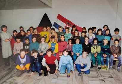 Za vrijeme Domovinskog rata bila je razrednica petom razredu u Čekoj, u Seču, kamo su se sklonila djeca iz Daruvara/Foto: Privatni album