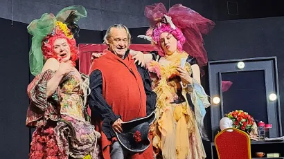 Scena iz predstave "Suparnice"/Foto: PUO Daruvar