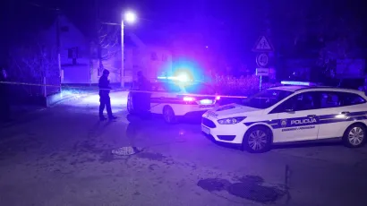 Netko je tokom prosinca iz dvori&scaron;ta u Kapelici otuđio dva automobila/Foto: Ranko Suvar/CROPIX (Ilustracija)