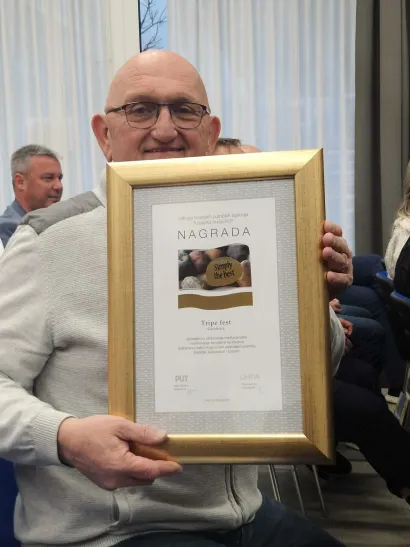 Zdravko Andri s novim priznanjem/Foto: Privatni album