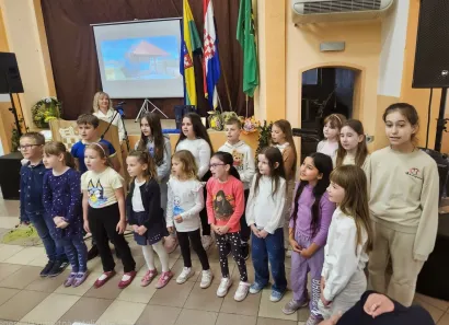 Mali pjevački zbor Osnovne &scaron;kole Dežanovac/Foto: Nikica Puhalo/MojPortal.hr