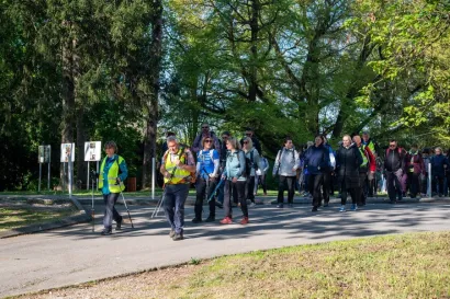 Pred hodočasnicima je 50 kilometara hoda/Foto: Predrag Uskoković