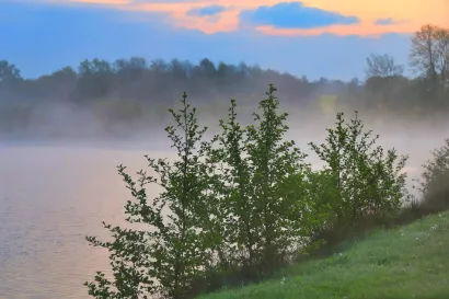Jezero Uljanik u zoru.../Foto: Du&scaron;an Cvjetičanin