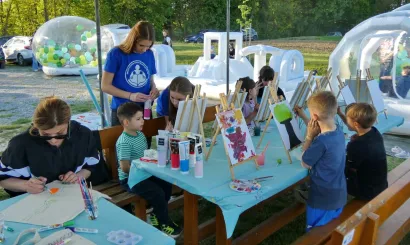 Organiziraln je likovna radionica za najmlađe/Foto: Željko Smrček