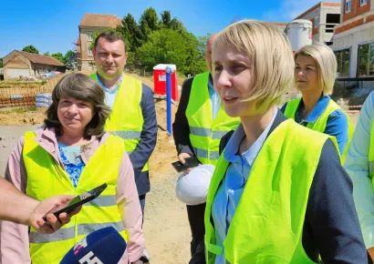 Romana Herout, ravnateljica Gimnazije Daruvar u dru&scaron;tvu kolegica ravnateljica &scaron;kola/Foto: Nikica Puhalo/MojPortal.hr