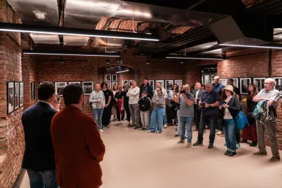 Gužva je vladala na otvorenju izložbe/Foto: CUK Bjelovar