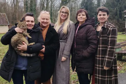 Kuki sa zaposlenicama KUC-a Mato Lovrak koje su ga totalno razmazile/Foto: Slavica Trgovac Martan