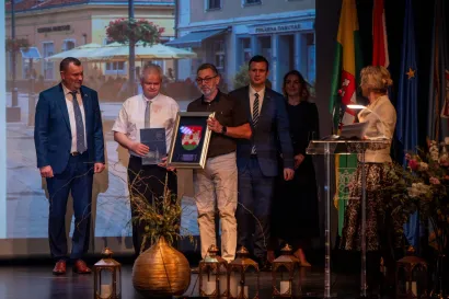 Priznanje Udruzi slijepih Daruvar/Foto: Predrag Uskoković/Grad Daruvar
