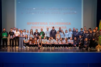 Laureati na okupu/Foto: Predrag Uskoković