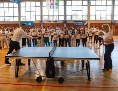 Župan je zaigrao stolni tenis/Foto: BBŽ