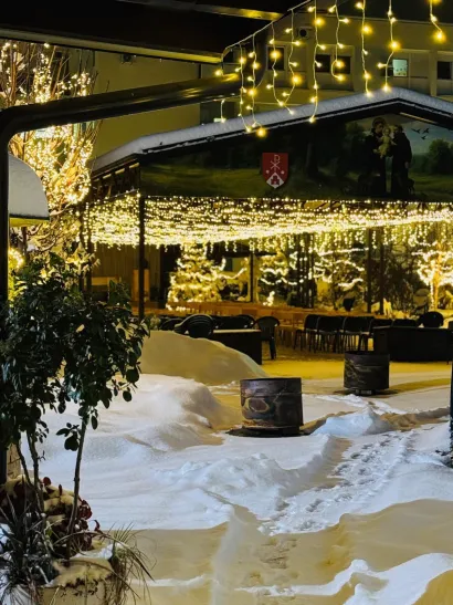 Snijeg u samostanskom dvori&scaron;tu/Foto: Župa sv. Antuna Padovanskog