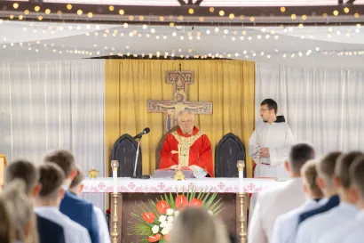 Djelitelj Krizme bio je preč. Bogdan/Foto: Župa sv. Antuna Padovanskog
