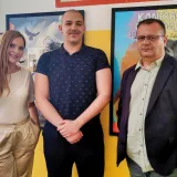 Nastavnica Kristina Vidak, Marko Pranić i ravnatelj Robert Marinić/Foto: Privarni album