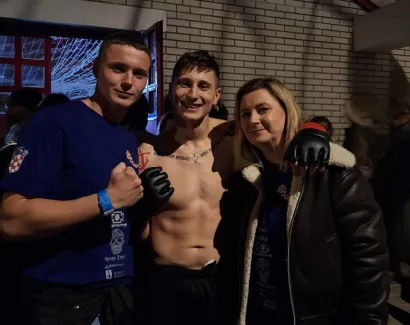 Brat Stjepan i majka Danijela nakon MMA spektakla u Daruvaru/ Foto: Ina photography