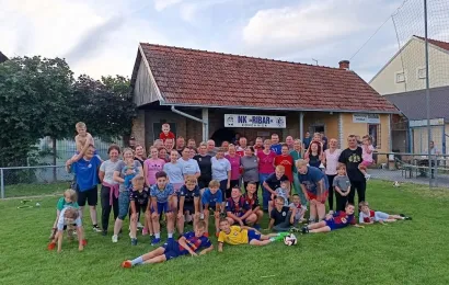Nedavno druženje roditelja najmlađih nogometa&scaron;a/Foto: NK Ribar Končanica