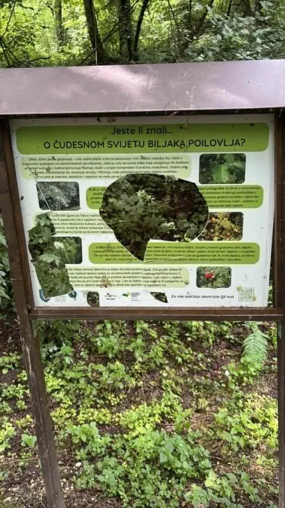 Uni&scaron;tene su informativne table uz Ilovu/Foto: TZ Sjeverna Moslavina