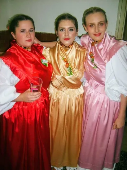 Folklor je jedna od njezinih velikih ljubavi/Foto: Privatni album